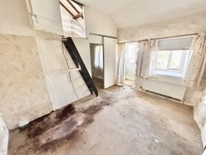 Photo 11- click for photo gallery